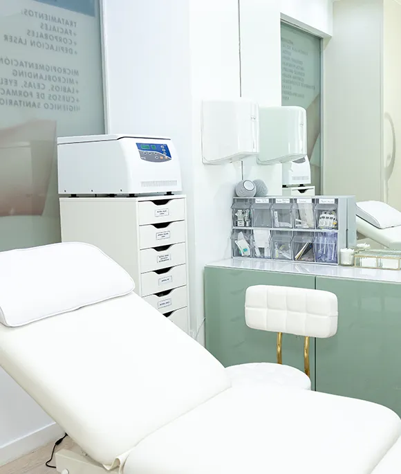 Instalaciones de Gutiérrez Clinic, centro de medicina estética para aumento de labios en Alicante.